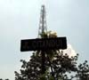 Khawatir Tower Miring, Warga Demo Radio Mercury 